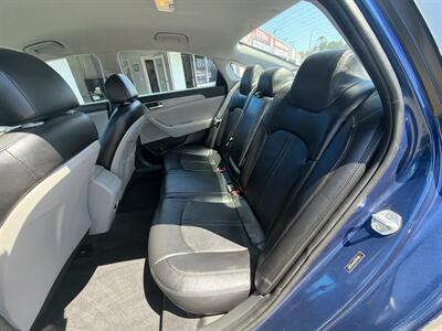 2019 Hyundai SONATA SE   - Photo 12 - National City, CA 91950