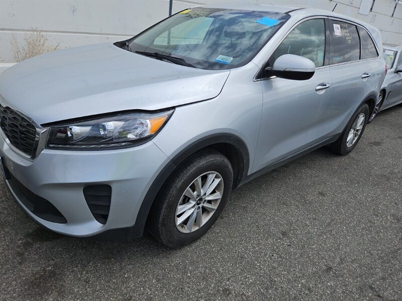 2019 Kia Sorento LX - Photo 1 - National City, CA 91950
