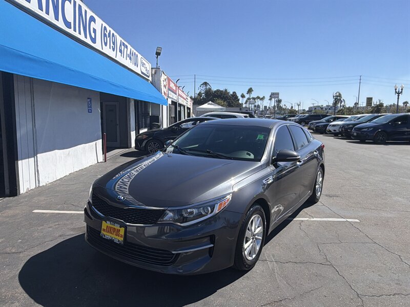 2018 Kia Optima LX  