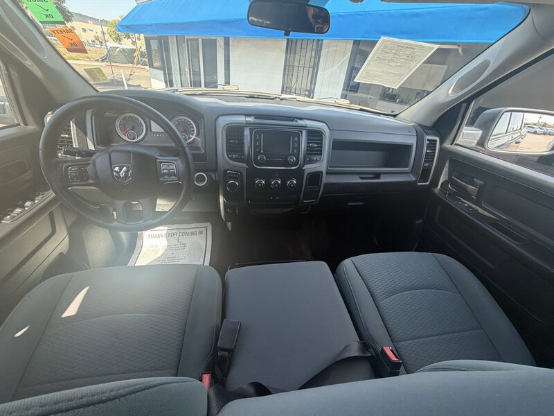 2017 RAM 1500 Crew Cab Express - Photo 9 -