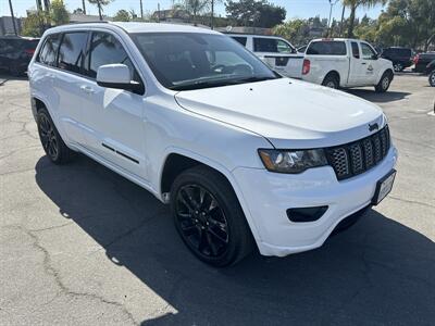 2018 Jeep Grand Cherokee Altitude - Photo 3 -