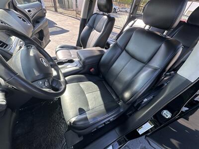 2020 Nissan Pathfinder SL - Photo 15 - National City, CA 91950