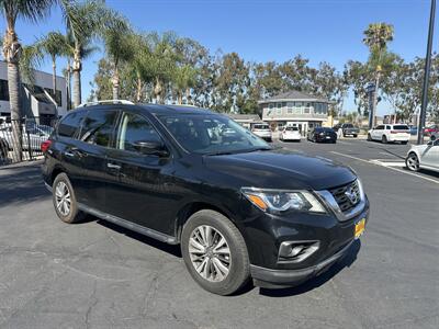 2020 Nissan Pathfinder SL - Photo 2 - National City, CA 91950