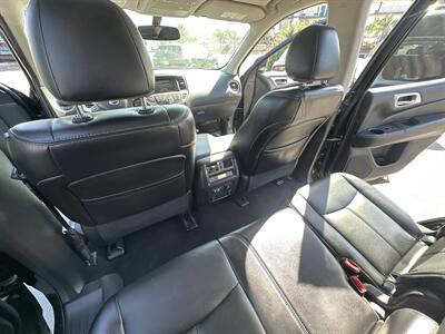 2020 Nissan Pathfinder SL - Photo 13 - National City, CA 91950