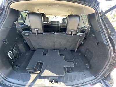 2020 Nissan Pathfinder SL - Photo 11 - National City, CA 91950