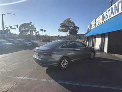 2019 Volkswagen Jetta S   - Photo 6 - 