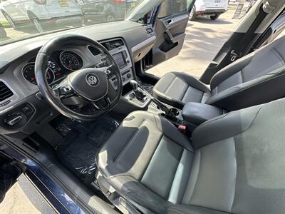 2017 Volkswagen Golf TSI SE   - Photo 14 - 