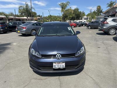 2017 Volkswagen Golf TSI SE   - Photo 2 - 