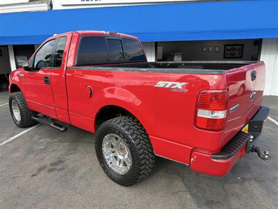 2004 Ford F-150 XL   - Photo 4 - 