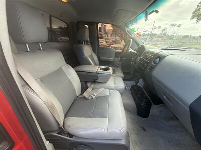 2004 Ford F-150 XL   - Photo 13 - 