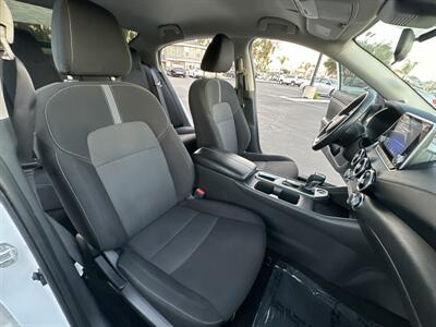 2022 Nissan Sentra SV   - Photo 9 - 