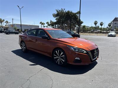 2019 Nissan Altima 2.5 SR - Photo 7 -