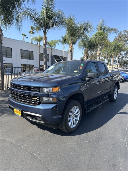 2020 Chevrolet Silverado 1500 Custom  