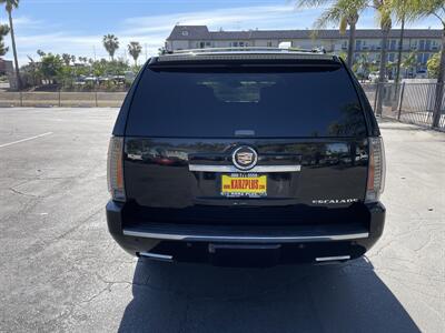 2014 Cadillac Escalade ESV Premium   - Photo 4 - 