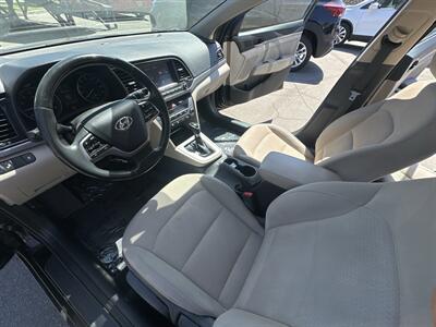 2017 Hyundai ELANTRA SE   - Photo 14 - National City, CA 91950