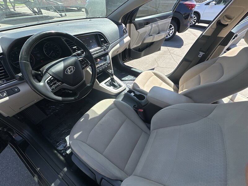 2017 Hyundai Elantra SE - Photo 14