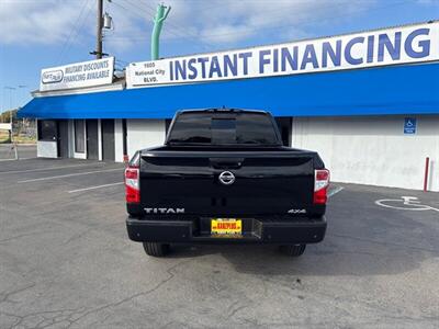 2022 Nissan Titan S   - Photo 4 - National City, CA 91950