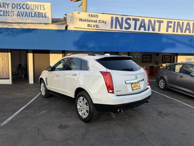 2015 Cadillac SRX   - Photo 2 - 