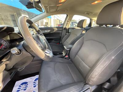 2019 Kia Forte LXS   - Photo 10 - National City, CA 91950