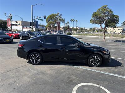 2024 Nissan Sentra SV - Photo 6 -