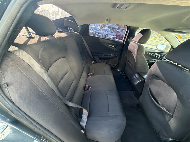 2019 Chevrolet Malibu LS - Photo 14 - National City, CA 91950