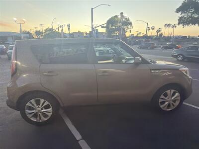 2015 Kia Soul + - Photo 7 - National City, CA 91950