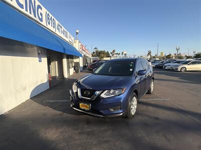 2018 Nissan Rogue S   - Photo 1 - National City, CA 91950