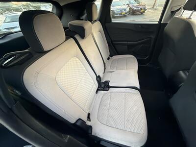 2022 Ford Escape SE - Photo 14 - National City, CA 91950