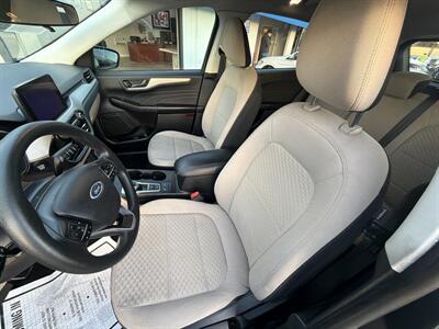 2022 Ford Escape SE - Photo 11 - National City, CA 91950