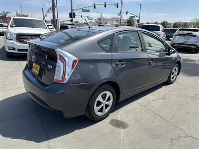 2013 Toyota Prius Two   - Photo 5 - 