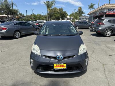 2013 Toyota Prius Two   - Photo 2 - 