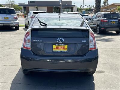 2013 Toyota Prius Two   - Photo 6 - 