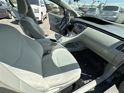 2013 Toyota Prius Two   - Photo 10 - 