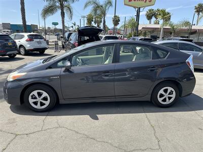 2013 Toyota Prius Two   - Photo 8 - 