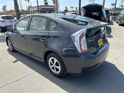 2013 Toyota Prius Two   - Photo 7 - 