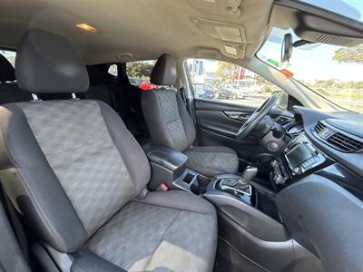 2019 Nissan Rogue Sport SV   - Photo 12 - National City, CA 91950