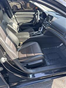 2019 Honda Accord Sport   - Photo 7 - 