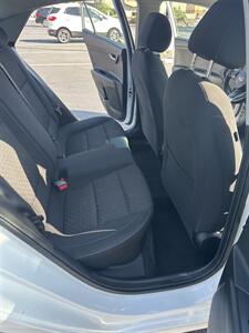 2020 Kia Rio S   - Photo 10 - 