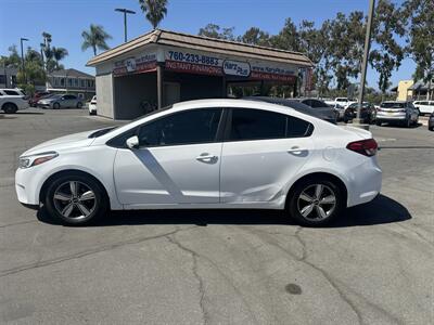 2018 Kia Forte LX - Photo 8 -