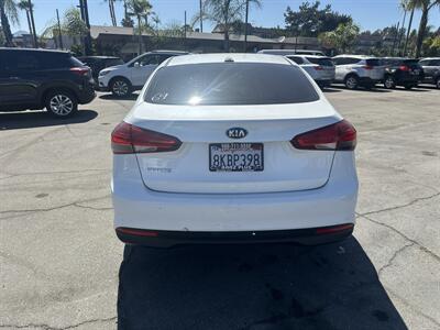 2018 Kia Forte LX - Photo 6 -