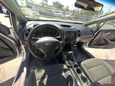 2018 Kia Forte LX - Photo 13 -