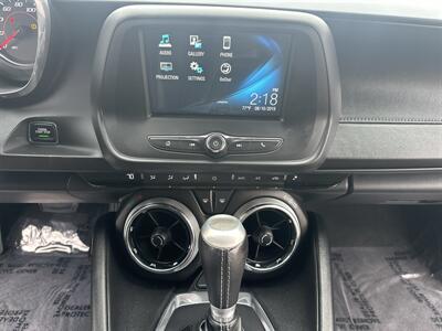 2016 Chevrolet Camaro LT - Photo 13 -
