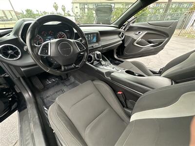 2016 Chevrolet Camaro LT - Photo 12 -