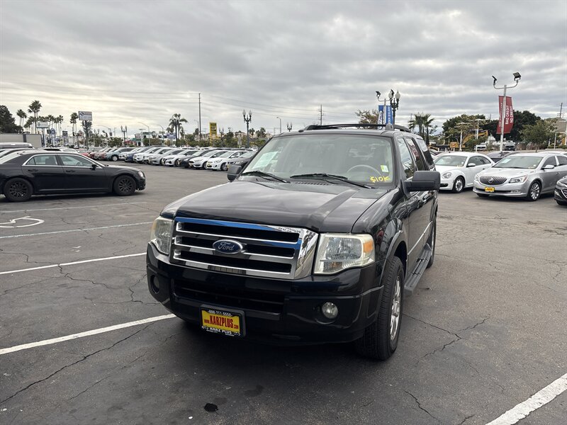 2012 Ford Expedition XLT's photo