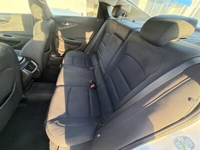 2020 Chevrolet Malibu LT - Photo 12 -