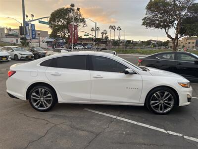 2021 Chevrolet Malibu LT   - Photo 6 - National City, CA 91950