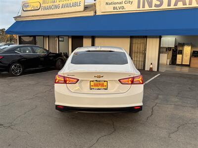 2021 Chevrolet Malibu LT   - Photo 4 - National City, CA 91950