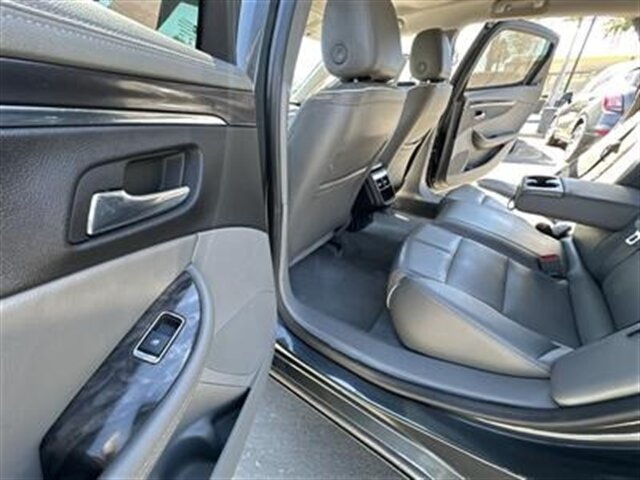 2015 Chevrolet Impala LTZ - Photo 13 -