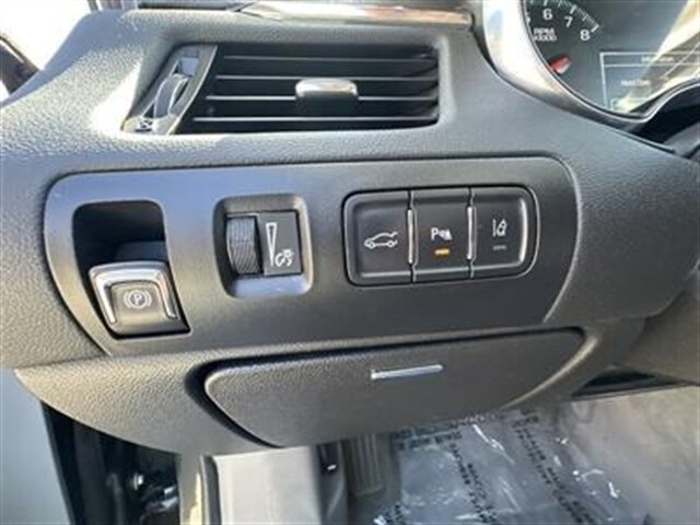 2015 Chevrolet Impala LTZ - Photo 16 -