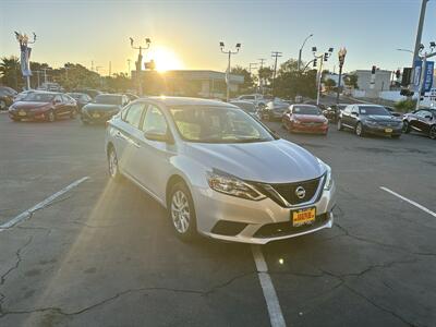 2019 Nissan Sentra SV   - Photo 7 - 